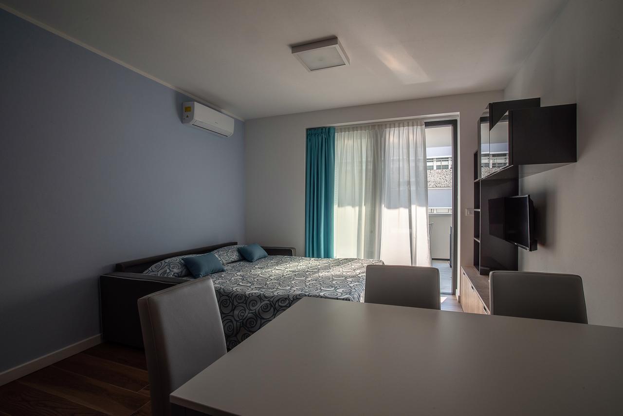 Aparthotel Miramare Grado Buitenkant foto
